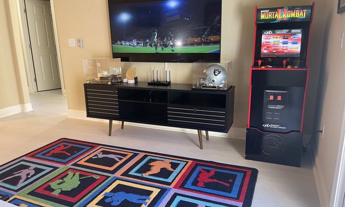 Santa Clara Condo | Sports Themed 2-Bed Apartment in Prime Location