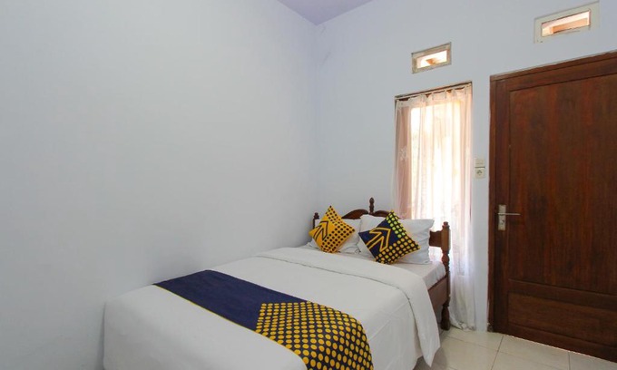 Banyuwangi Hotel | Family-Friendly Darman Residence: Guest Rated 8/10