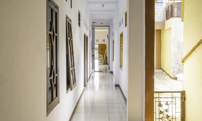 Tasikmalaya Hotel | Budget-Friendly Stay at SPOT ON 2395 Hotel Aden 2 Syariah