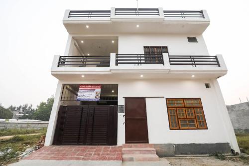 Mohangarh Hotel | SPOT ON 76421 Kuldeep Inn
