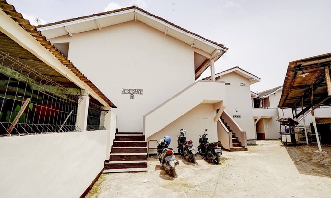 Bandung Hotel | Budget-Friendly Stay at Pondok Sabaraya Cileunyi Syariah
