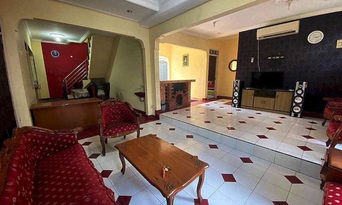 Sentul City Hotel | Budget-Friendly Stay at Pahlawan Udyana Syariah Hotel