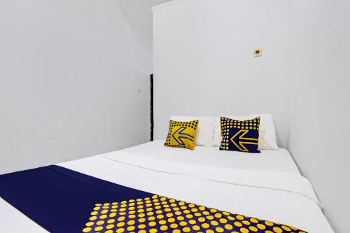 Wonosari Hotel | Budget-Friendly Orchid Guest House: Child Friendly Retreat