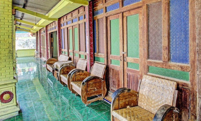 Banaran Hotel | Budget-Friendly Stay at SPOT ON 92535 Guest House Pak Darso