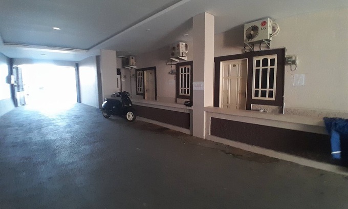 Jepara Hotel | Budget-Friendly Stay at SPOT ON 93410 Wisma Bintang Jepara