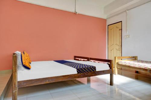 Kochi Hotel | Budget-Friendly Stay at SPOT ON Aiwa Residency