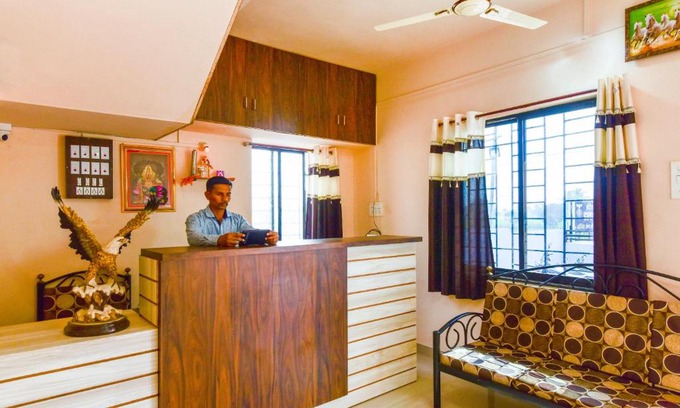 Kolhapur Hotel | Guest Rated 10/10 at SPOT ON Hotel Diamond Lodging