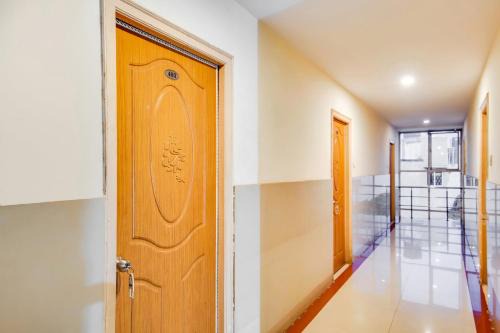 Dabagardens Hotel | Budget-Friendly Stay at SPOT ON SGS RESIDENCY for Families