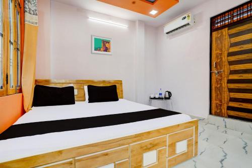 Malihabad Hotel | Budget-Friendly Family Retreat at The SN Lawn