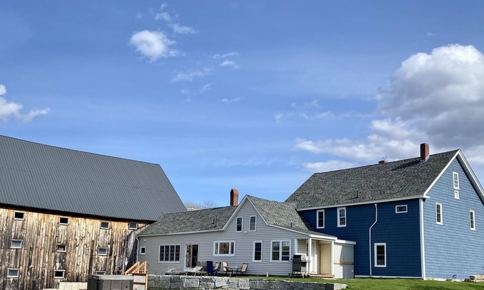 New London Other | Inviting Updated Farmhouse with Pool & Ocean View