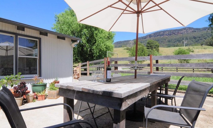 Upper Kangaroo River House | Spring Grove Dairy - Breathtaking Views & Family Amenities
