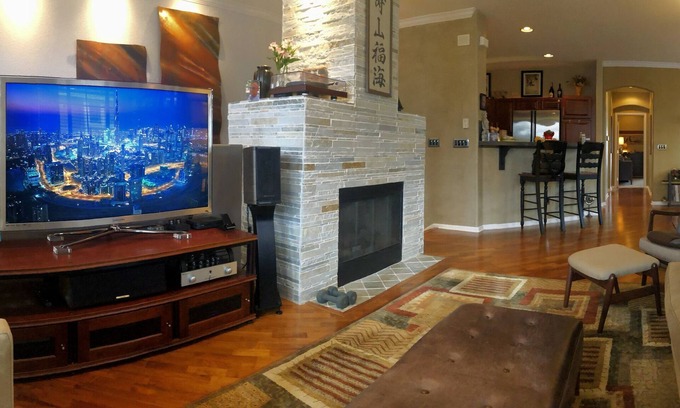 Westridge House | Inviting Highlands Ranch Townhouse with Pool and Spa