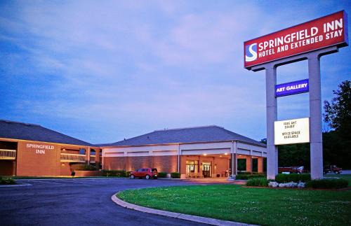 Springfield Hotel | Convenient Springfield Inn TN: Pet-Friendly & Family Ready