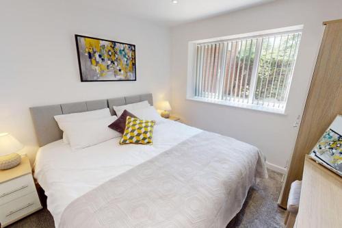 Hull Apartment | Springhead Apartment