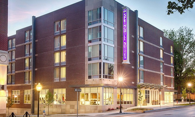 Bloomington Hotel | Top-Rated SpringHill Suites by Marriott Bloomington Awaits