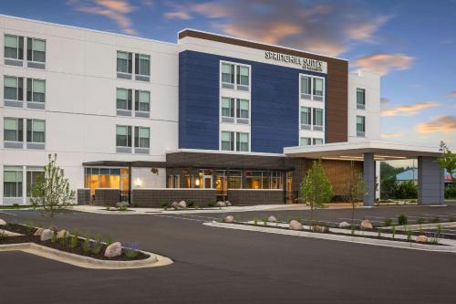 Eau Claire Hotel | SpringHill Suites by Marriott Eau Claire