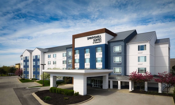 Overland Park Hotel | Enjoy Family-Friendly Comfort at Springhill Suites Overland Park
