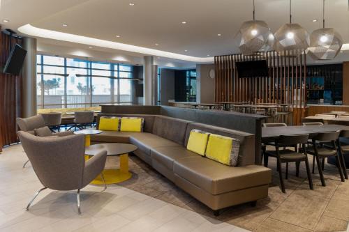 Pleasanton Hotel | Unforgettable Stay at SpringHill Suites by Marriott Pleasanton