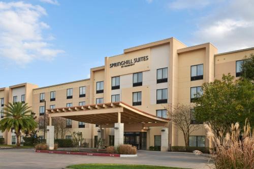 Scotlandville Hotel | Welcoming SpringHill Suites Baton Rouge North/Airport Stay