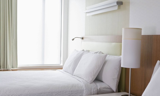 Oxford Valley Hotel | Discover SpringHill Suites by Marriott in Langhorne, PA