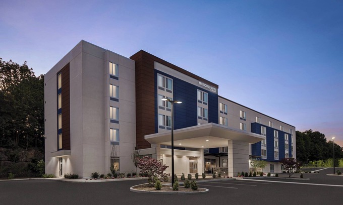 Tuckahoe Hotel | Top-Rated SpringHill Suites by Marriott in Tuckahoe