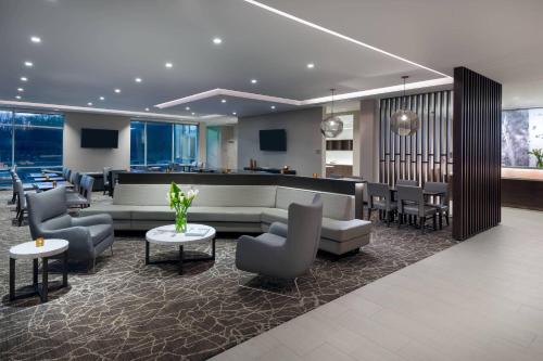 Westfield Hotel | Family-Friendly Retreat at SpringHill Suites Indianapolis