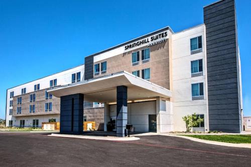 Soncy Hotel | Family-Friendly SpringHill Suites Amarillo with Pool Access