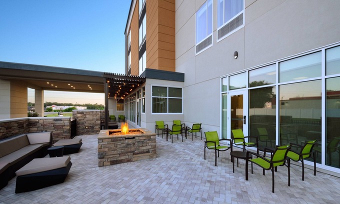 Dothan Hotel | Comfort & Convenience at Springhill Suites By Marriott Dothan