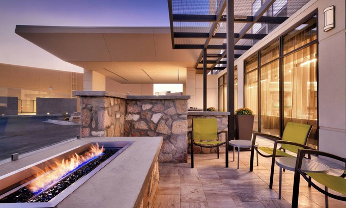 Biggs Field Hotel | Exceptional SpringHill Suites by Marriott El Paso Airport