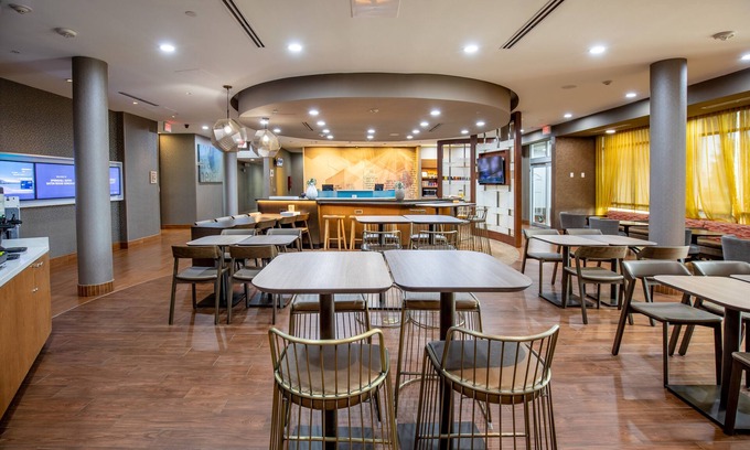 Gonzales Hotel | Discover Comfort at SpringHill Suites Baton Rouge Gonzales