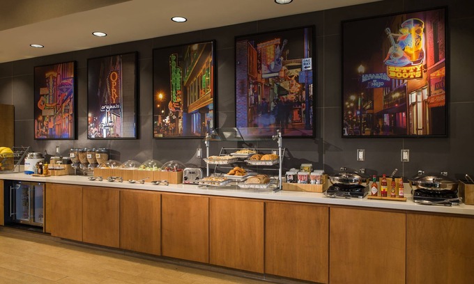 Music Row Hotel | Stylish SpringHill Suites by Marriott Nashville with Pool