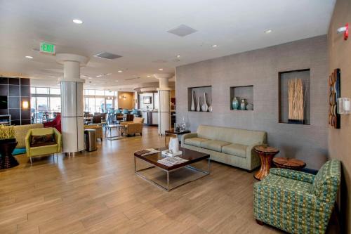 Pueblo Hotel | Experience Comfort at Springhill Suites Pueblo Downtown