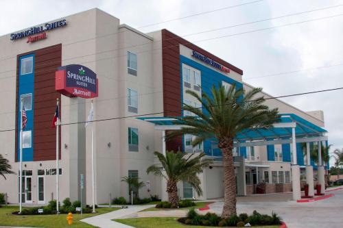 South Side Hotel | Relaxing Retreat at SpringHill Suites Corpus Christi