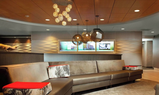 Forest Park Hotel | Explore SpringHill Suites Cincinnati North with Pool & Spa