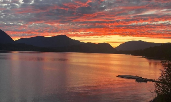 Port Alberni Cabin | Sproat lake Cabin