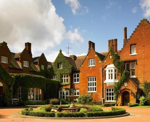 Sprowston Hotel | Escape to Sprowston Manor Hotel & Country Club Retreat