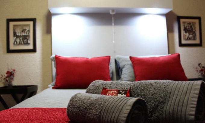 Potchefstroom Apartment | Exceptional Stay at Spruitjie-roer-my-nie: Pet Friendly & Pool