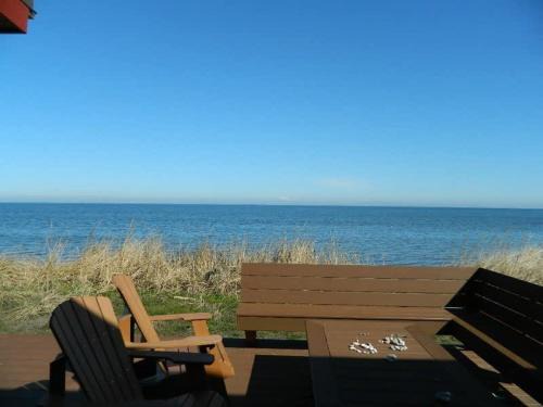 Sequim House | Experience SQ Waters-Edge with Scenic Oceanfront Views