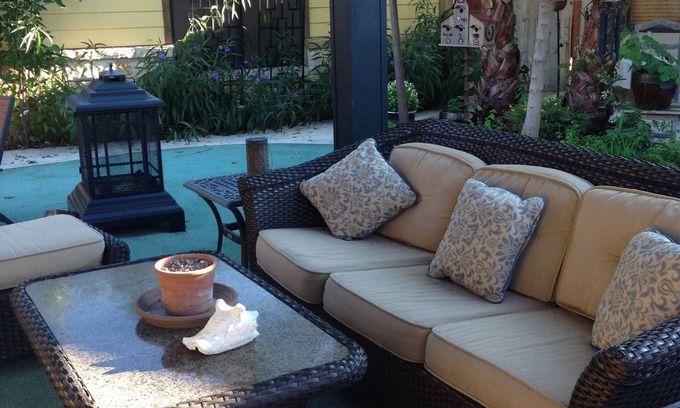 Wimberley Bed & Breakfast | Enchanting Square Inn: Pool, Spa & Family-Friendly Vibes