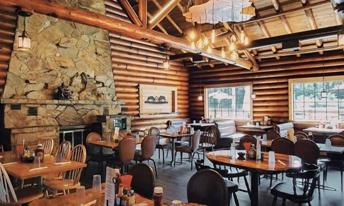 Leavenworth Hotel | Relax at Squirrel Tree Resort with Spa & Family Amenities