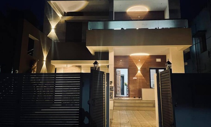 Kumbakonam Villa | Family-Friendly SR GROUPS Ashvam Villa with 4 Bedrooms