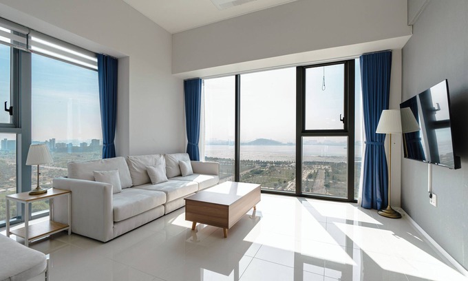 Yeongjong-dong House | Guest Rated 9.4: SR Hotel Yeongjong with Family-Friendly Amenities