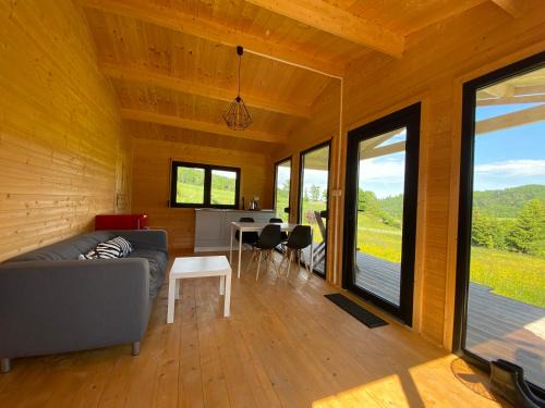 Stoszowice House | Pet-Friendly Haven at Srebrny Domek - Rated 9/10!