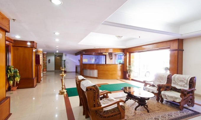 Kuppaayil Hotel | Discover Sree Gokulam Sabari: Family-Friendly Retreat