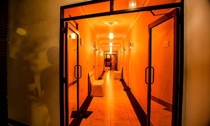 Hatton Hotel | Budget-Friendly Sri Krishna Bhavan Hotel with Family Amenities