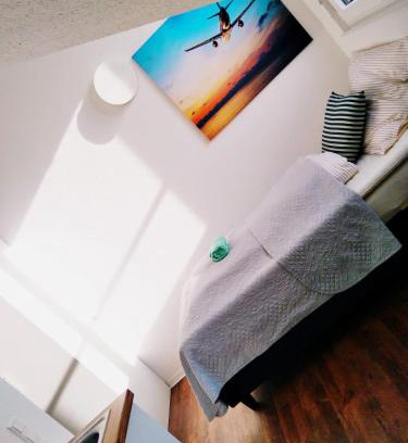Leinfelden-Echterdingen House | Budget-Friendly Stay at Sroom Stuttgart Flughafen Messe