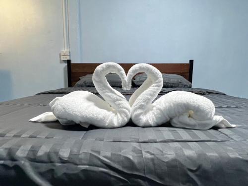 Bang Phli Apartment | Budget-Friendly SS GUESTHOUSE with Family Amenities