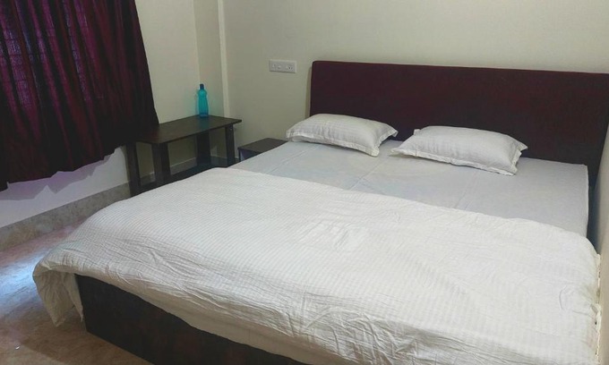Bhubaneshwar House | Budget-Friendly Stay at SSPRIDE Guest House with Hot Tub