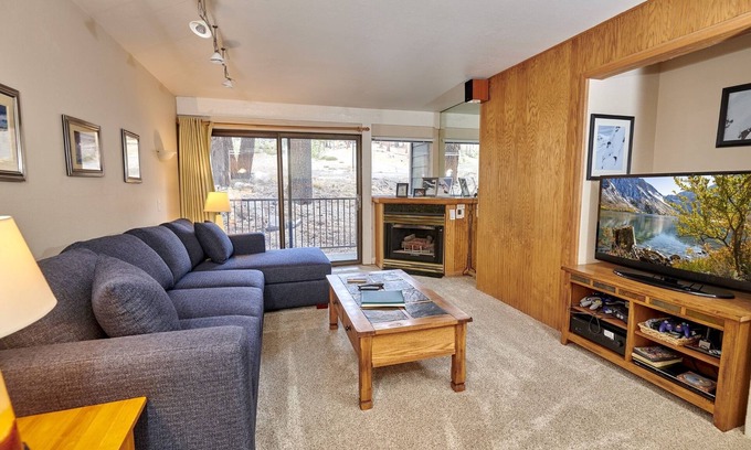 Mammoth Lakes Condo | Premier St Anton Condos #37: Pool, Spa & 10/10 Rated Stay
