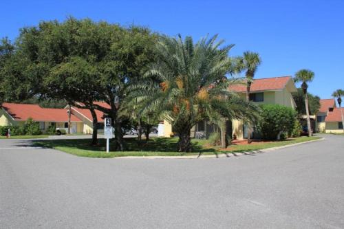 St. Augustine Beach House | Your Ideal Getaway at St Augustine Beach & Tennis Resort 503